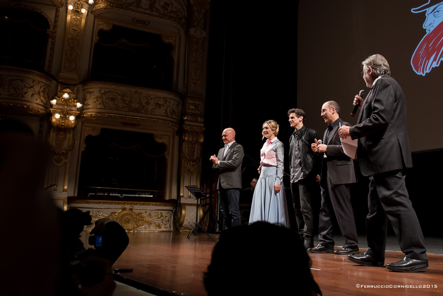 Immagini dal Bif&st: attori e registi sul palco del Teatro Petruzzelli