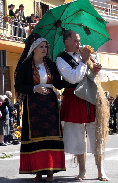 La sfolgorante Sardegna di Roberto Cossu