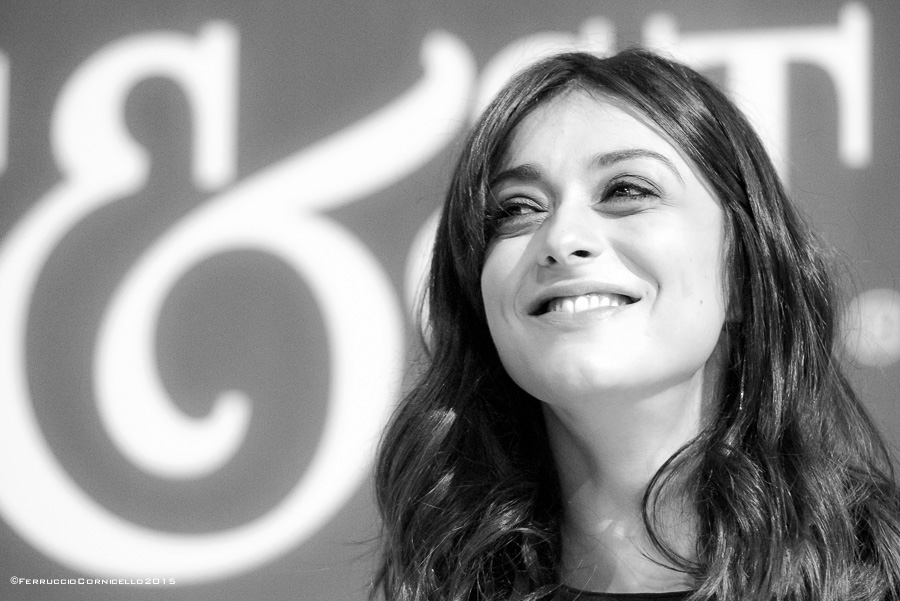 L'attrice Valentina Lodovini si racconta dinanzi al pubblico del Bari International Film Festival