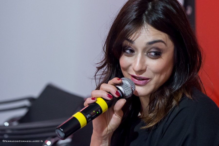 L'attrice Valentina Lodovini si racconta dinanzi al pubblico del Bari International Film Festival