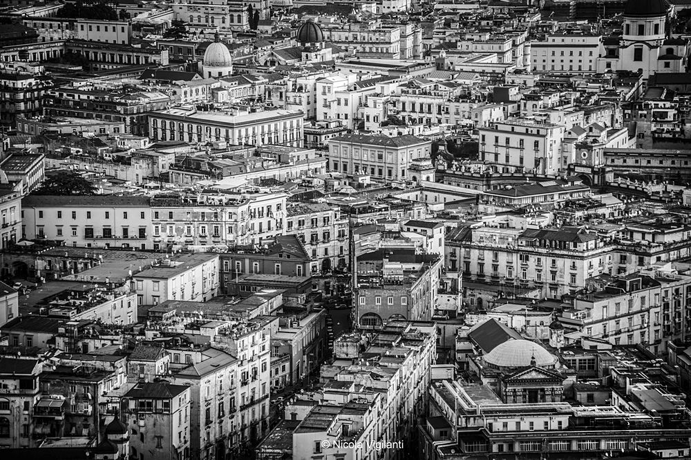 Napoli visioni in bianco e nero, Nicola Vigilanti