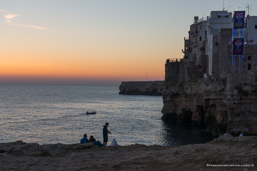 Nel blu dipinto di blu: a Polignano gli spettacolari tuffi del Red Bull Cliff Diving World Series 2015 - 2