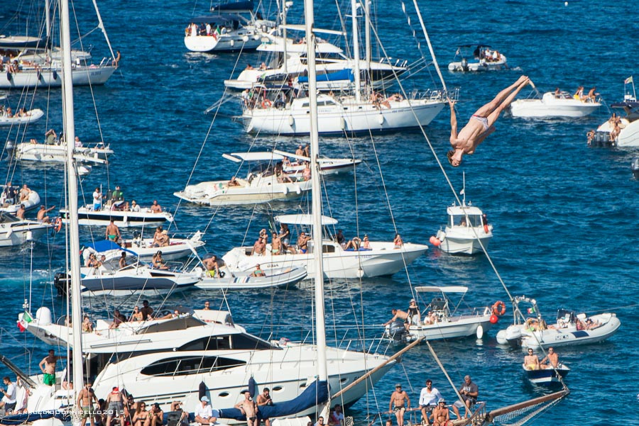 Nel blu dipinto di blu: a Polignano gli spettacolari tuffi del Red Bull Cliff Diving World Series 2015 - 2