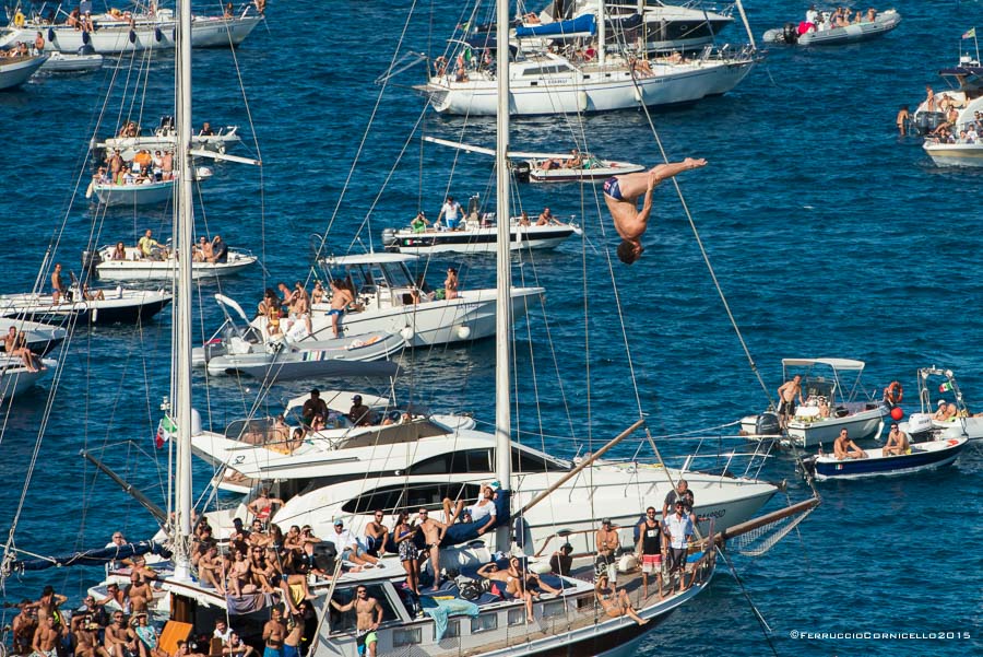 Nel blu dipinto di blu: a Polignano gli spettacolari tuffi del Red Bull Cliff Diving World Series 2015 - 2