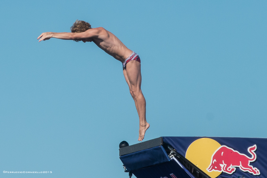 Nel blu dipinto di blu: a Polignano gli spettacolari tuffi del Red Bull Cliff Diving World Series 2015 - 2