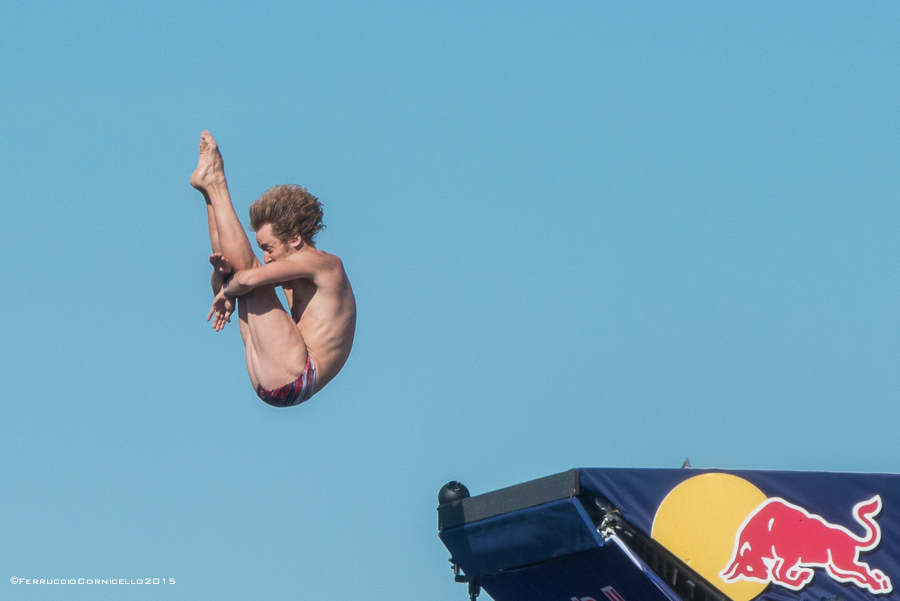 Nel blu dipinto di blu: a Polignano gli spettacolari tuffi del Red Bull Cliff Diving World Series 2015 - 2