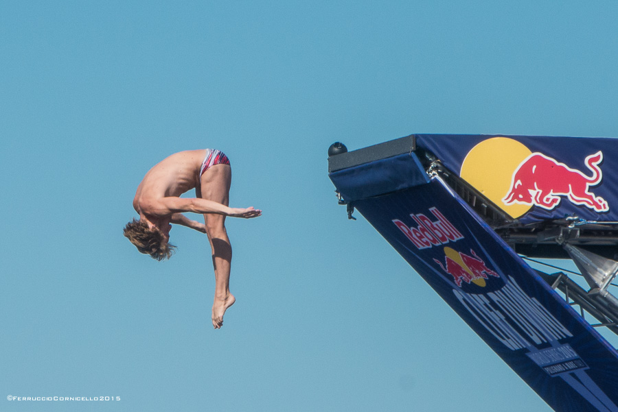 Nel blu dipinto di blu: a Polignano gli spettacolari tuffi del Red Bull Cliff Diving World Series 2015 - 2