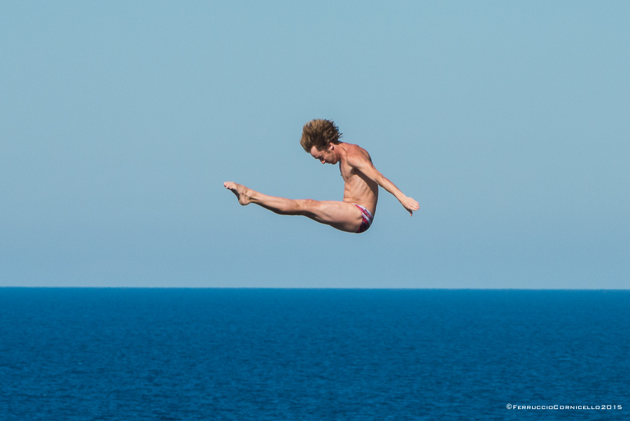 Nel blu dipinto di blu: a Polignano gli spettacolari tuffi del Red Bull Cliff Diving World Series 2015 - 2