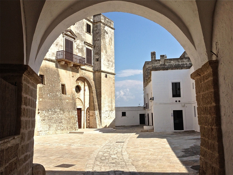 Pellegrina in Puglia. Un racconto per immagini di Mara Catani - 2