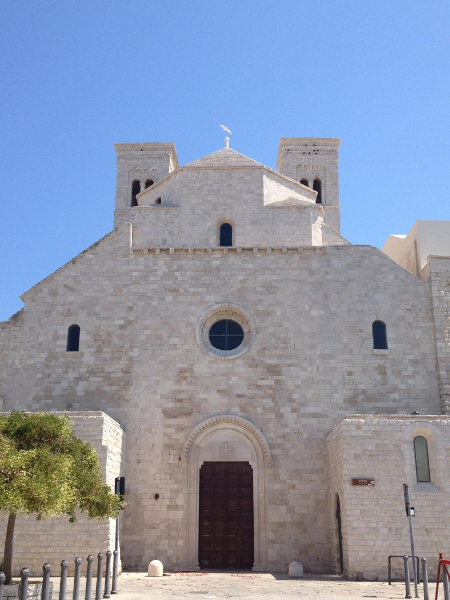 Pellegrina in Puglia. Un racconto per immagini di Mara Catani - 2