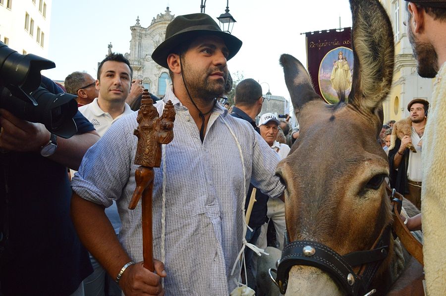 Questa mattina a Matera: la processione dei pastori apre i festeggiamenti della Madonna della Bruna