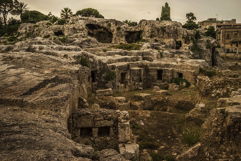 Sicilia, una terra sul magico confine fra luce e ombra, nelle immagini di Nicola Vigilanti - Siracusa