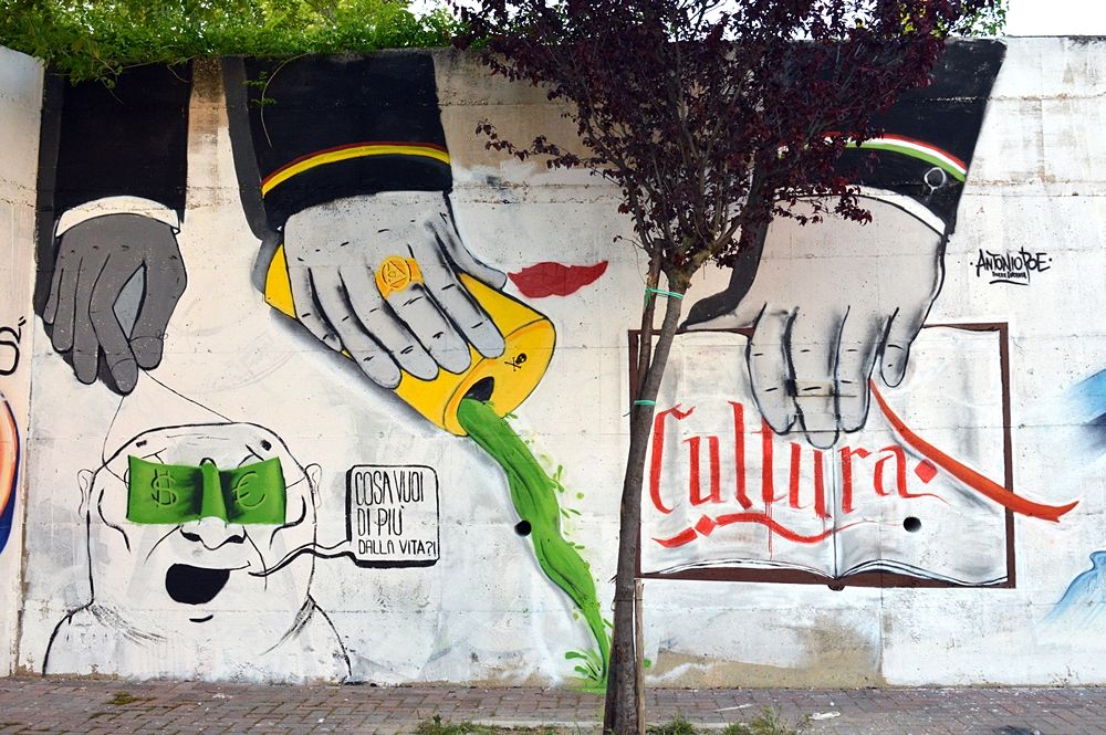 Street art: fenomeno cult di arte urbana. I murales di Matera