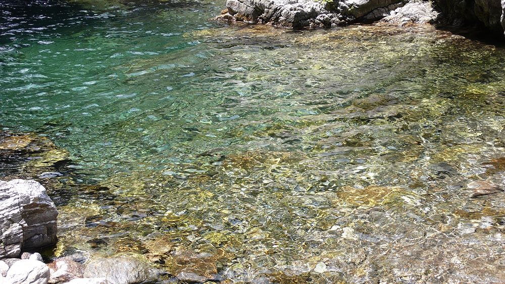 Un diamante liquido fra le rocce d’Aspromonte: è l’acqua del Torrente Calivi
