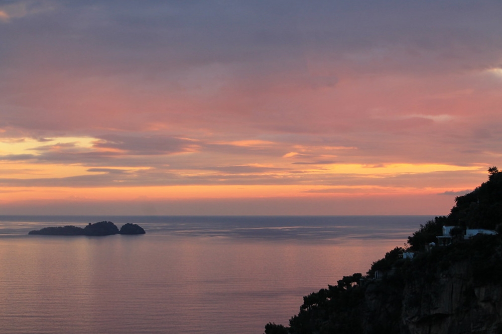 Li Galli al tramonto, Positano - Ph. Michael Costa | ccby2.0