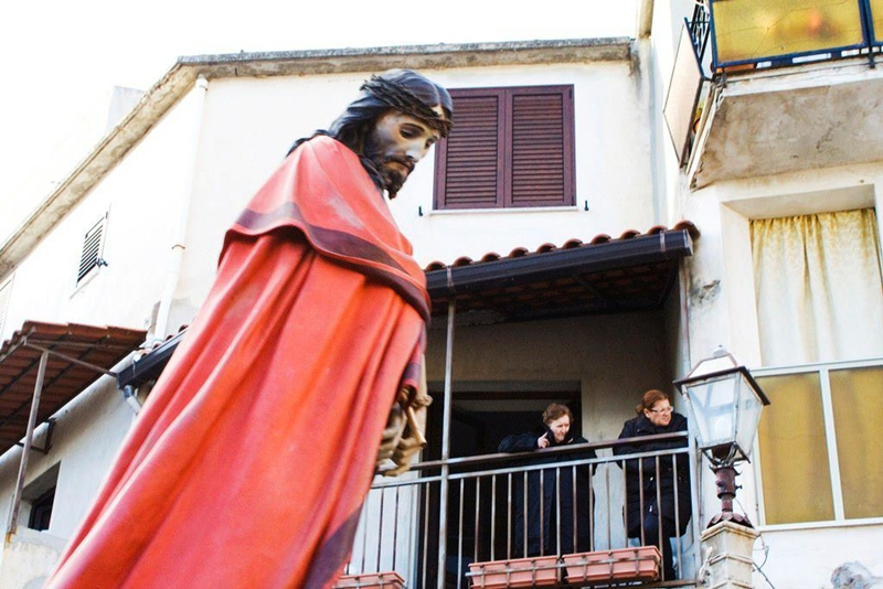 Statua del Cristo flagellato nella processione dei Misteri Pasquali, Caulonia (Reggio Calabria)  - Ph. © Simona Tonna