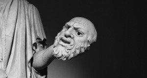 Armonia di forme e intensità emozionale negli scatti di Augusto De Luca al Museo Archeologico di Napoli
