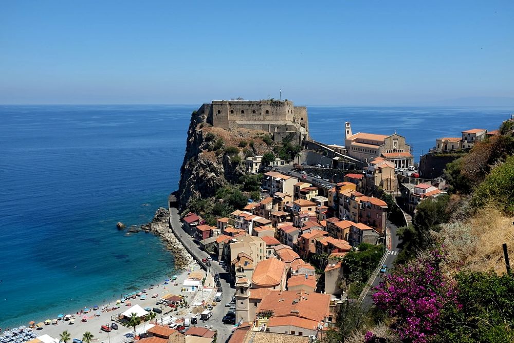 Veduta di Scilla (Reggio Calabria) - Ph. Alexander van Loon | ccby-sa2.0