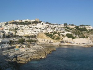 Veduta panoramica di Castro (Lecce) - Ph. Lupiae | Public domain