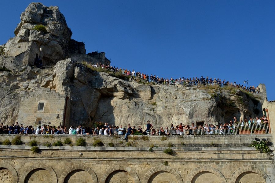 Basilicata - I Sassi di Matera si popolano di folla per i festeggiamenti della Madonna della Bruna - Angela Capurso
