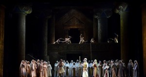 Nabucco di Verdi: le ‘ali dorate’ della libertà in scena al Petruzzelli di Bari