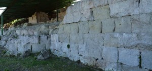 Nelle monumentali mura greche di Hipponion, l’illustre e affascinante passato di Vibo Valentia