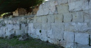 Risotterrate le nuove mura greche scoperte a Vibo Valentia: soluzione temporanea o pietra tombale?