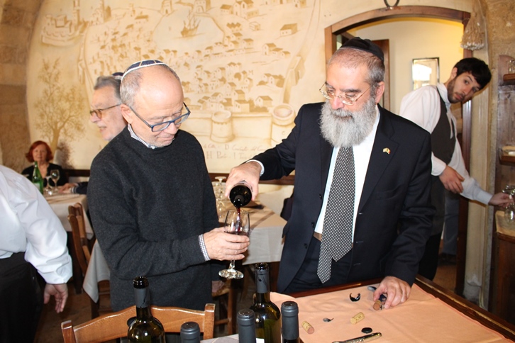 Cosimo Yehuda Pagliara (a destra) con il giornalista Piero Di Nepi - Ph. © Luciana Doronzo