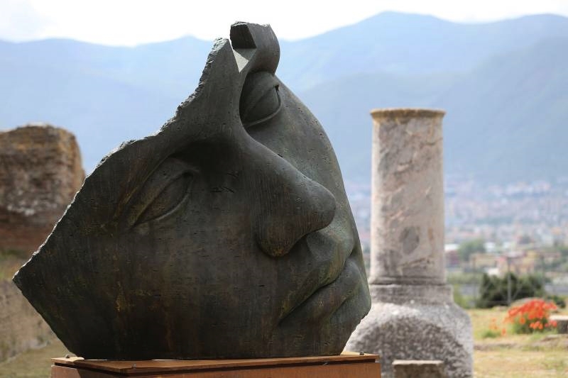 A Pompei In Mostra La Bellezza Ferita E Immortale Degli Dei E Degli Eroi Di Igor Mitoraj