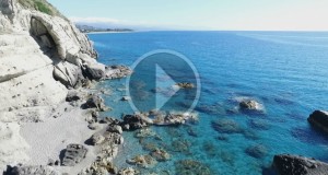 Racconta il tuo SUD | Nel mare degli antichi: lo splendore di Capo Bruzzano nel video di Civico143