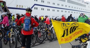 I cicloturisti tedeschi scoprono la Puglia. In arrivo al porto di Manfredonia 350 amanti delle due ruote