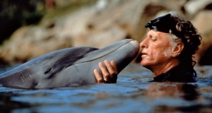 Richard O’Barry, guru della difesa dei delfini, approda a Taranto per un progetto di ricerca e sensibilizzazione