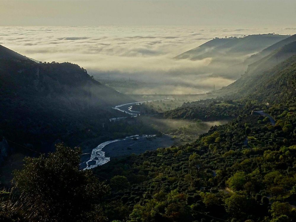 Una valle della Sibaritide, quella del torrente Raganello - Ph. © Stefano Contin
