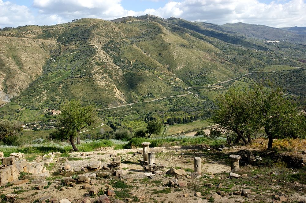 Veduta del sito archeologico di Halaesa, Tusa (Messina) - Ph. Allie Caulfield | ccby2.0