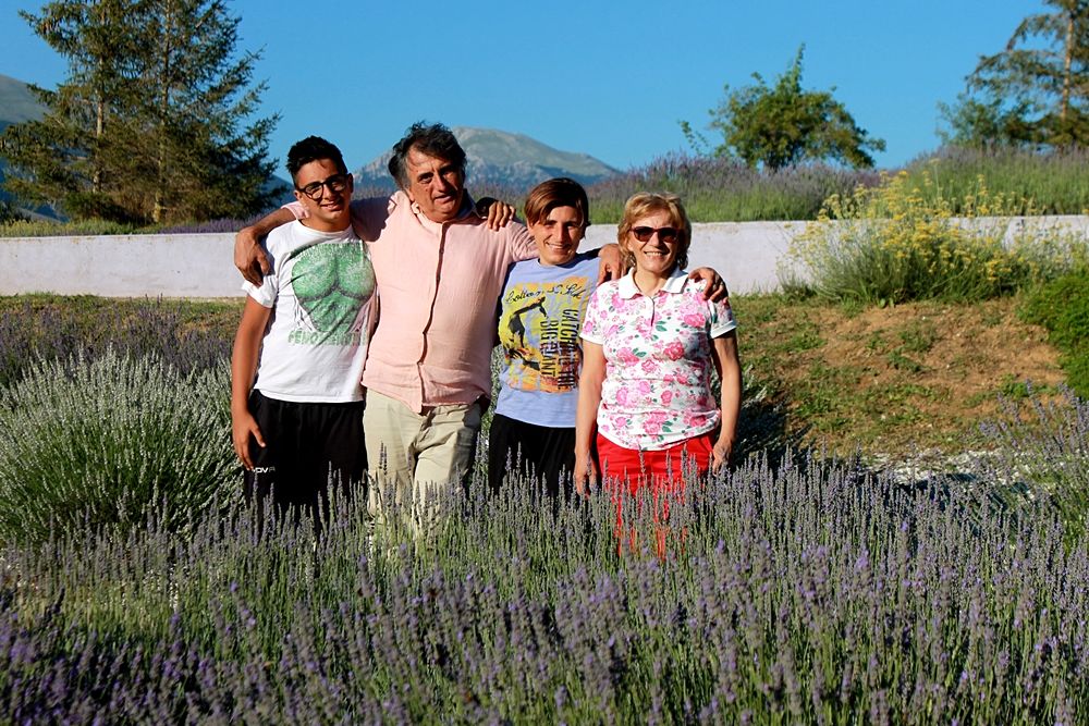 Selene Rocco (al centro) con i genitori e suo figlio - Ph. © Gianni Termine