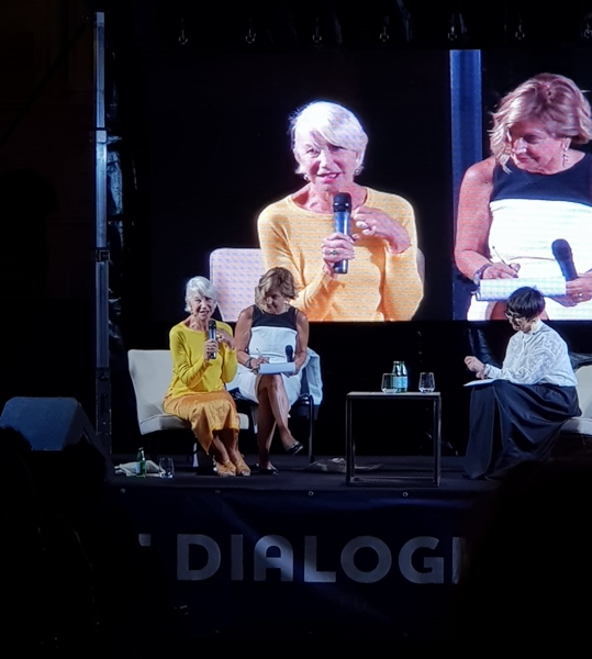 Helen Mirren sul palco de ''I Dialoghi di Trani''