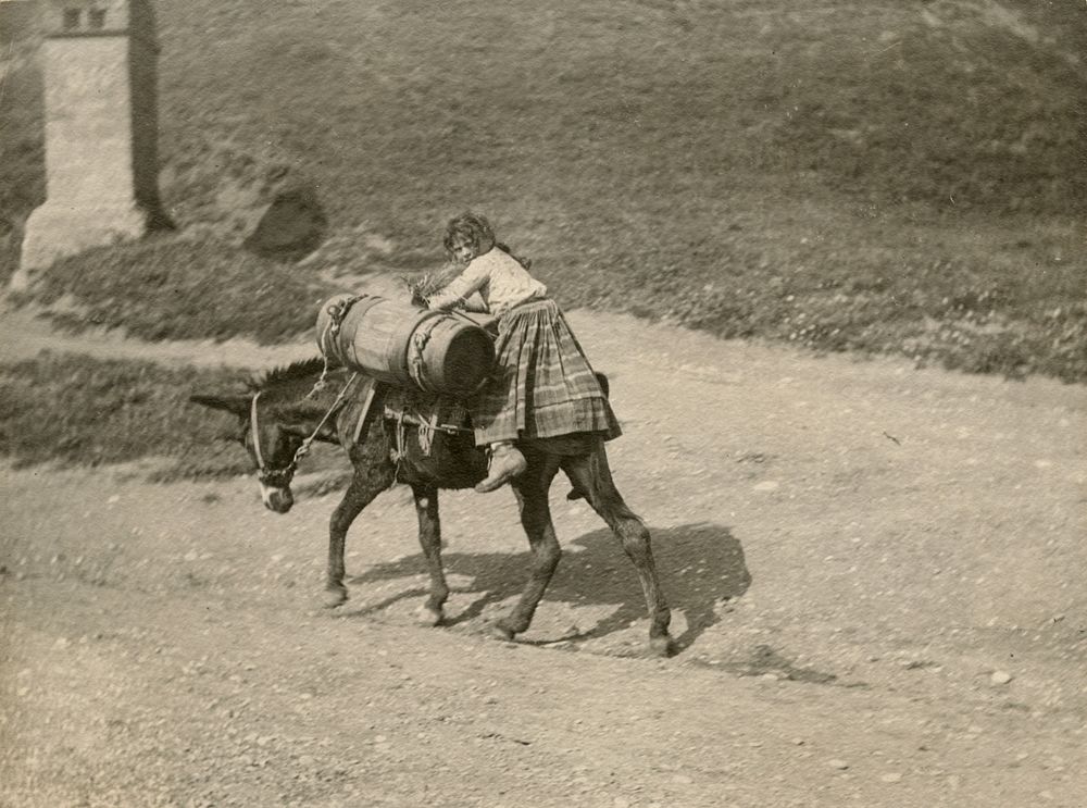 Laval Nugent, Bambina sull'asino, Lucania, XIX-XX secolo - Coll. Diciocia ©