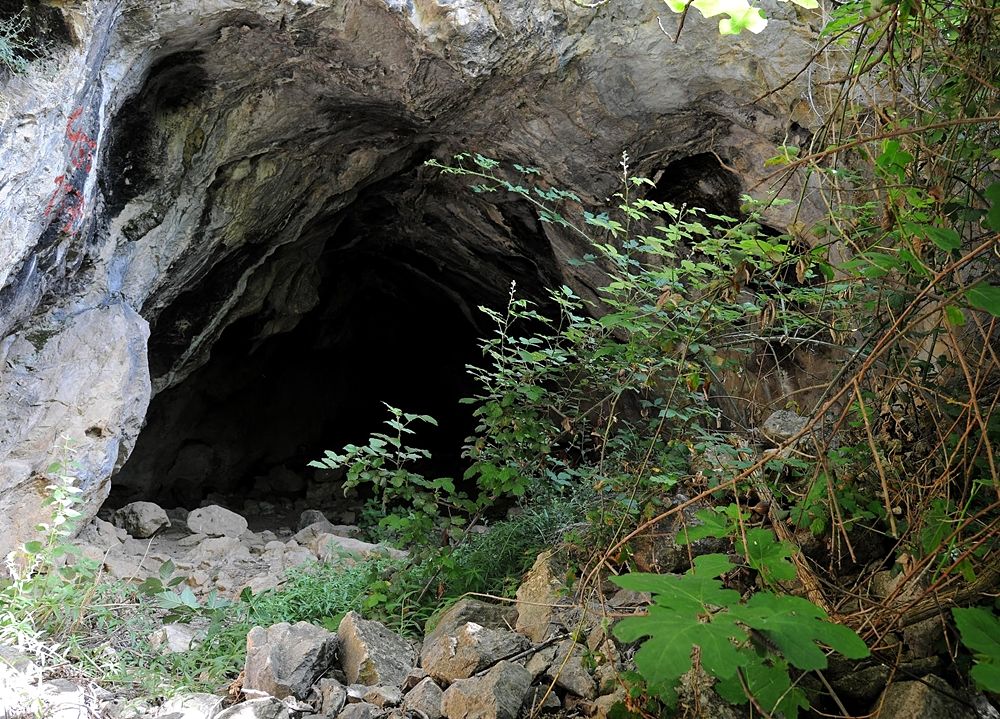 la Grotta di Pietra Sant'Angelo - Ph. ©  Centro Regionale di Speleologia "Enzo dei Medici"