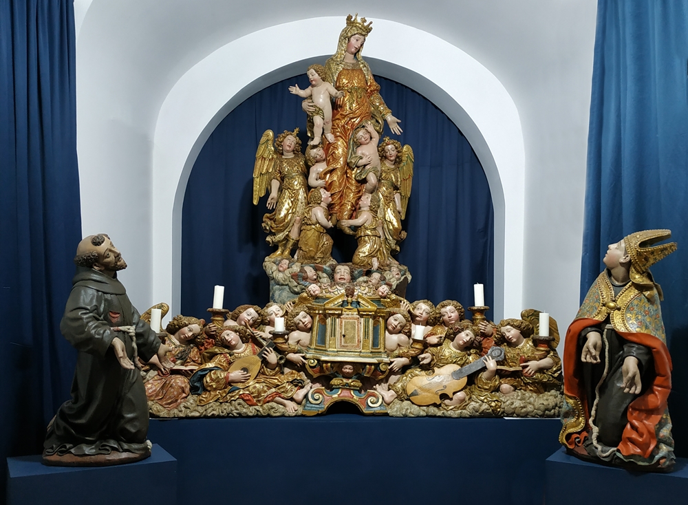 Fra' Diego da Careri, Madonna degli Angeli Musicanti con S. Francesco d'Assisi e S. Ludovico da Toledo, Basilica Cattedrale di S. Maria Assunta, Gerace (RC) - Ph. Angelo Ventimiglia