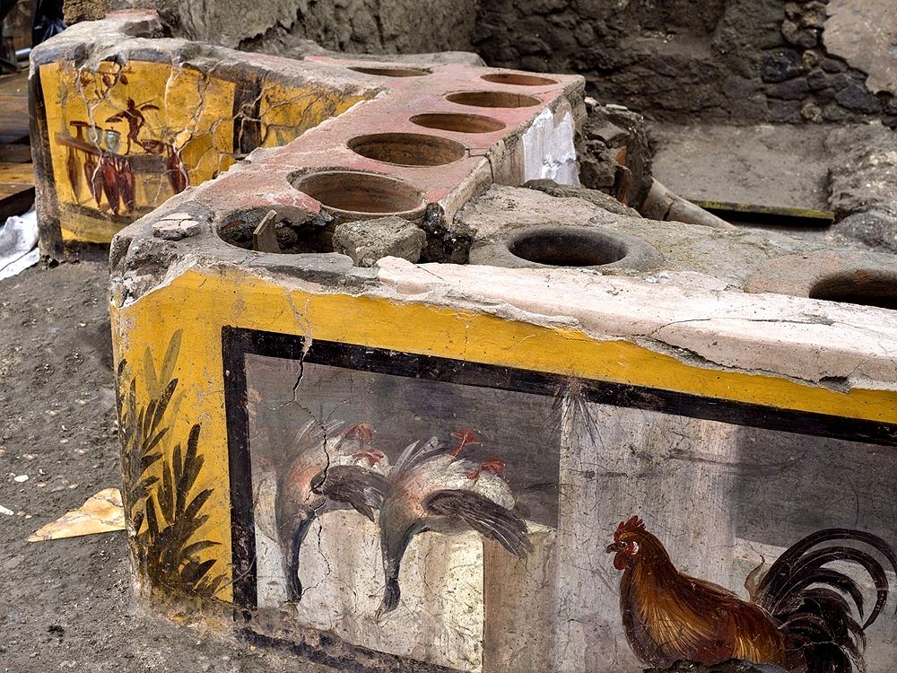 Il bancone del thermopolium, Pomepi - Ph. © Luigi Spina