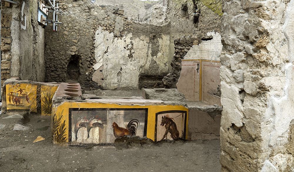 Scorcio del thermopolium della V Regio, Pompei - Ph. © Luigi Spina