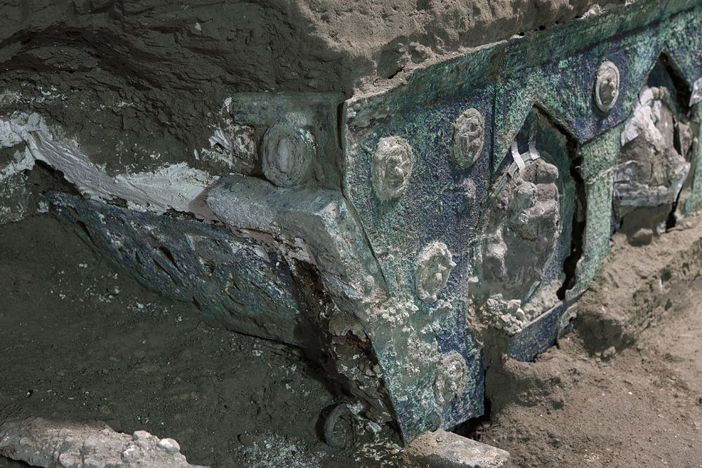 Particolare del carro cerimoniale, Pompei, I sec. d.C. - Ph. © Luigi Spina