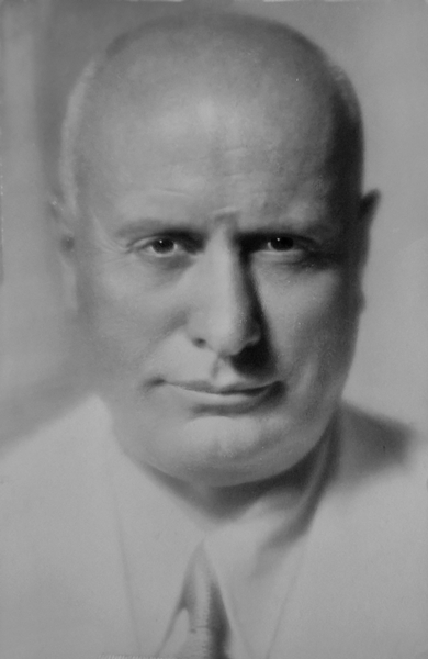 © Ph. Ralph Oggiano, Ritratto di Benito Mussolini | Courtesy of Oggiano Archive, New York