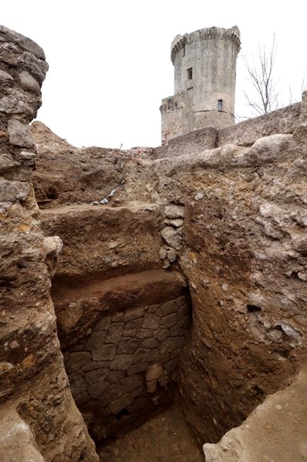 Sequenza stratigrafica dello scavo presso l'Acropoli di Velia