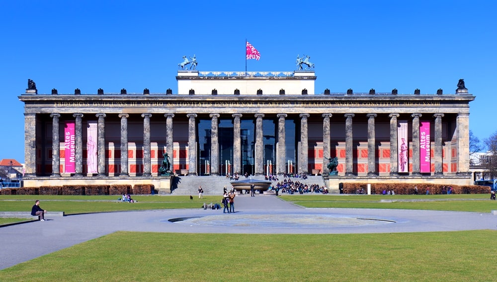 L'Altes Museum di Berlino (Image: wikipedia)