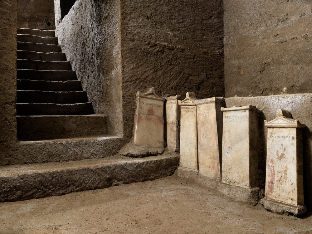 Ipogeo dei Cristallini, scorcio della tomba D - Ph. © Luciano e Marco Pedicini