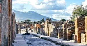 Pompei: un nuovo studio ricostruisce le fasi dell’eruzione del 79 d.C. e conferma che essa avvenne in autunno