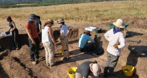 Torre Mordillo: il sito archeologico di Spezzano Albanese continua a svelare i suoi “segreti”. Nel 2027 si torna a scavare