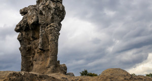 Elefante di Pietra dell’Incavallicata: l’architetto Canino riaccende i riflettori sulla misteriosa scultura