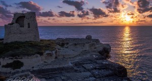 Racconta il tuo SUD | Puglia: alba a Roca Vecchia, immagine e testo di Gabriele Letizia